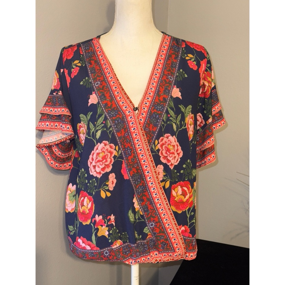 Umgee Floral Wrap Style Top with Flutter Sleeves. Medium